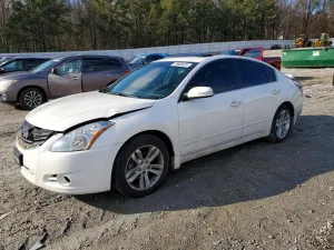 2011 NISS ALTIMA