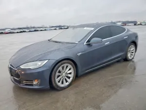 2016 TESLA MODEL S