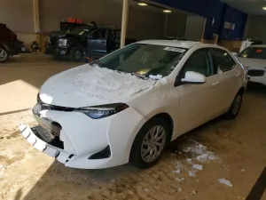 2018 TOYOTA COROLLA