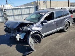 2013 SUBARU OUTBACK