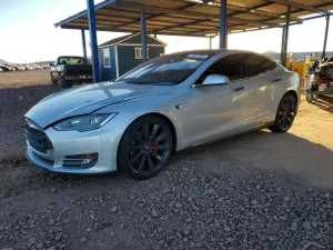 2014 TESLA MODEL S