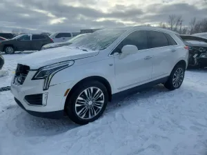 2017 CADILLAC XT5
