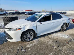 2019 TOYOTA CAMRY