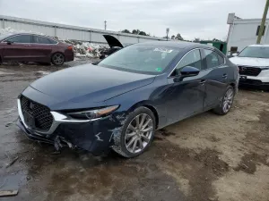 2019 MAZDA 3