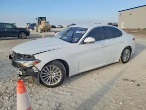 2021 ALFA ROMEO GIULIA