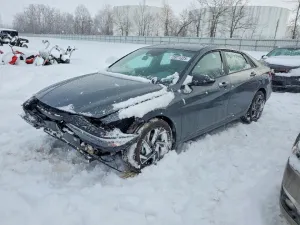 2025 HYUNDAI ELANTRA