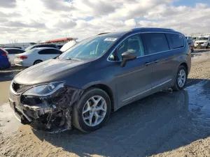2018 CHRYSLER PACIFICA