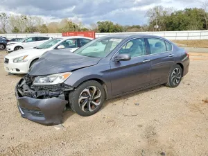 2017 HONDA ACCORD