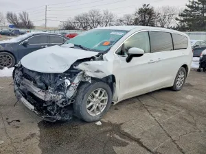2022 CHRYSLER MINIVAN