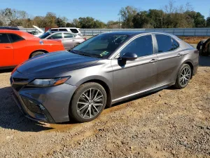 2022 TOYOTA CAMRY