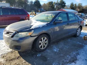 2011 TOYOTA CAMRY