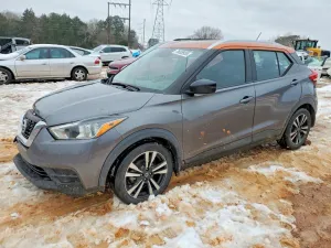 2019 NISSAN KICKS