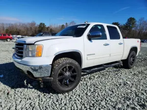 2013 GMC SIERRA