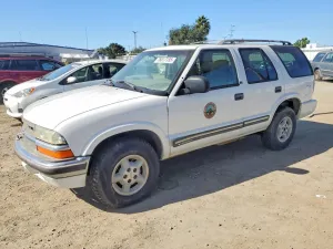 2000 CHEV BLAZER