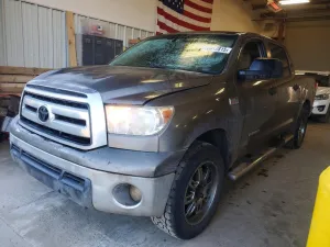 2013 TOYOTA TUNDRA