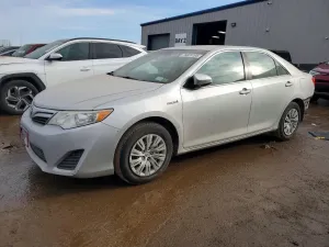 2013 TOYOTA CAMRY SOLA