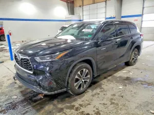 2021 TOYOTA HIGHLANDER