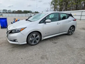 2018 NISSAN LEAF
