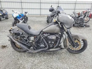 2018 HARLEY-DAVIDSON FL