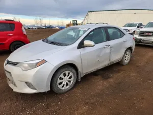 2015 TOYOTA COROLLA