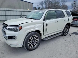 2023 TOYOTA 4RUNNER