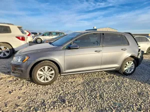 2016 VOLKSWAGEN GOLF S/SE