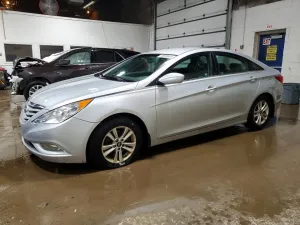 2013 HYUNDAI SONATA