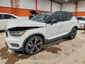 2020 VOLVO TRUCK/VAN XC40