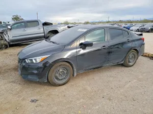 2020 NISSAN VERSA