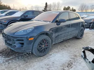 2020 PORSCHE MACAN