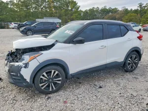 2019 NISSAN KICKS