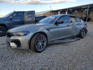 2019 BMW MOTORRAD M5