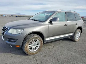 2010 VOLKSWAGEN TOUAREG TD