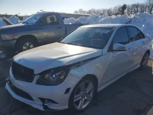 2011 MERCEDES-BENZ C-CLASS