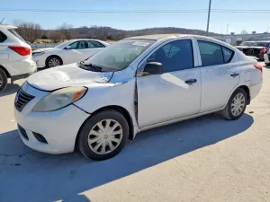 2014 NISSAN VERSA