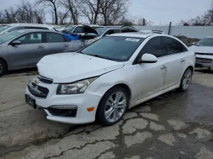 2015 CHEVROLET CRUZE