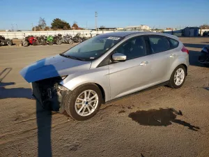 2016 FORD FOCUS