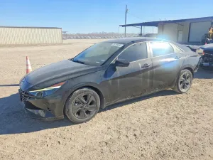 2022 HYUNDAI ELANTRA