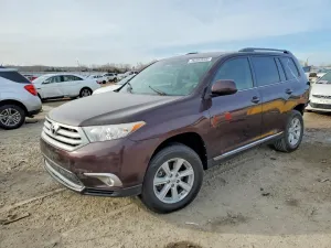 2013 TOYOTA HIGHLANDER