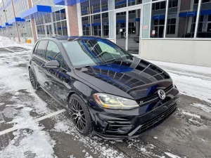 2019 VOLKSWAGEN GOLF