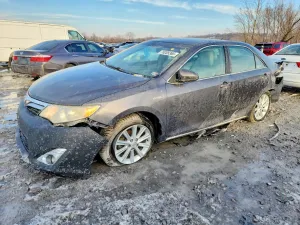 2013 TOYOTA CAMRY