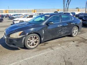 2012 NISSAN MAXIMA