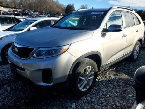 2015 KIA SORENTO