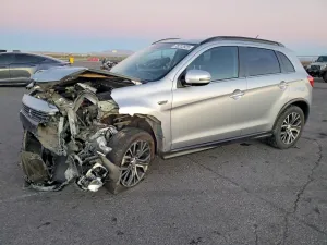 2016 MITSUBISHI OUTLANDER