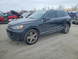 2014 VOLKSWAGEN TOUAREG