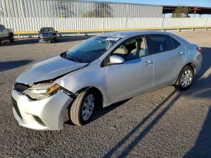 2015 TOYOTA COROLLA