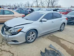 2017 NISS ALTIMA