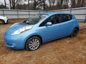 2015 NISSAN LEAF