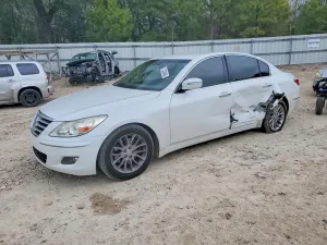 2011 HYUNDAI GENESIS