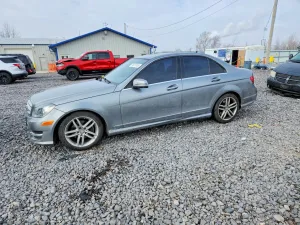 2012 MERCEDES-BENZ C-CLASS